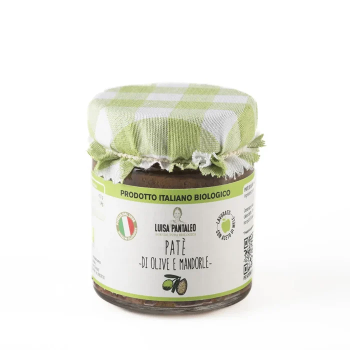 Pate-di-olive-e-mandorle-Pantaleo