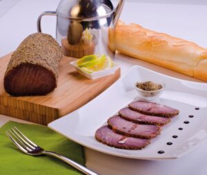 TUNA BRESAOLA AROMATIZED WITH BLACK PEPPER 800gr - TONNOMAREMIO